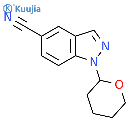 1-(Tetrahydro-2H-pyran-2-yl)-1H-indazole-5-carbonitrile structure