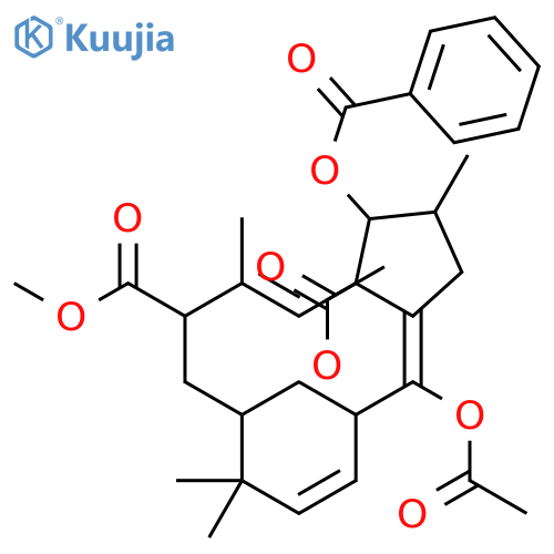 methyl (2S,3S,4E,6R,8R,10E,12S,13E)-8,13-bis(acetyloxy)-2,5,9,9,12-pentamethyl-3-[(phenylcarbonyl)oxy]-2,3,3a,6,7,8,9,12-octahydro-1H-cyclopenta[12]annulene-6-carboxylate structure