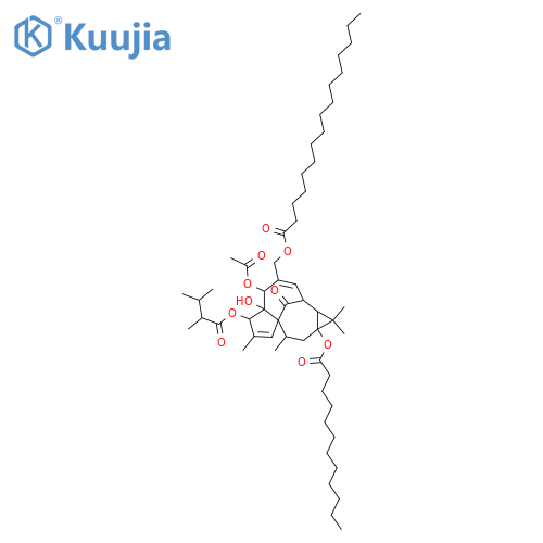 3,4,5,13,20-Pentahydroxy-1,6-ingenadien-9-one; (3β,4β,5β,13α)-form, 20-Hexadecanoyl, 13-dodecanoyl, 3-O-(2,3-dimethylbutanoyl), 5-Ac structure