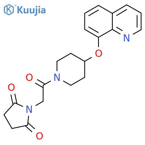 1-(2-Oxo-2-(4-(quinolin-8-yloxy)piperidin-1-yl)ethyl)pyrrolidine-2,5-dione structure