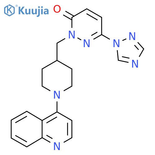 2-{[1-(quinolin-4-yl)piperidin-4-yl]methyl}-6-(1H-1,2,4-triazol-1-yl)-2,3-dihydropyridazin-3-one structure
