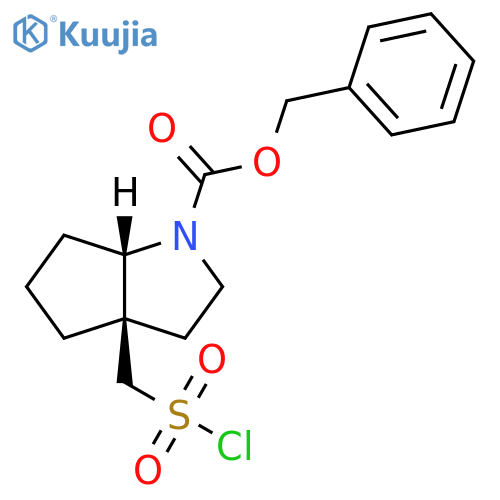 rac-benzyl (3aR,6aS)-3a-(chlorosulfonyl)methyl-octahydrocyclopentabpyrrole-1-carboxylate, cis structure